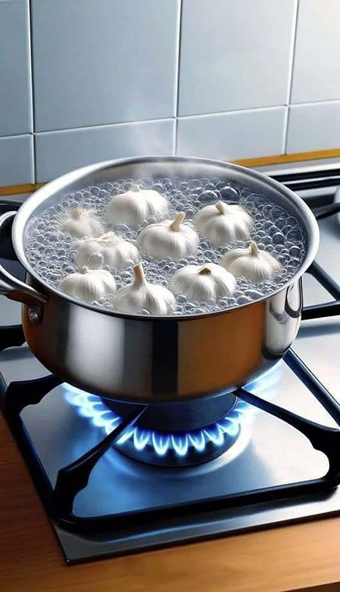 Minha avó sempre fervia alho na água